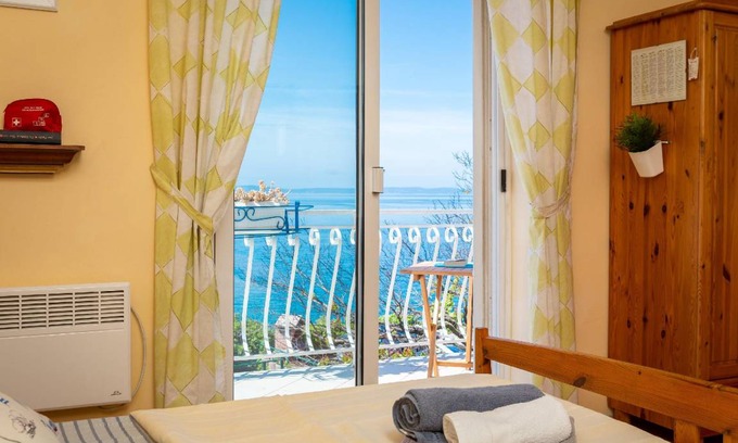 Stobrec House | 100 m² House ∙ 3 bedrooms ∙ 8 guests
