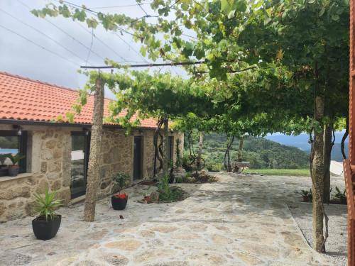 Ponte de Lima House | 100 m² House ∙ 3 bedrooms ∙ 8 guests