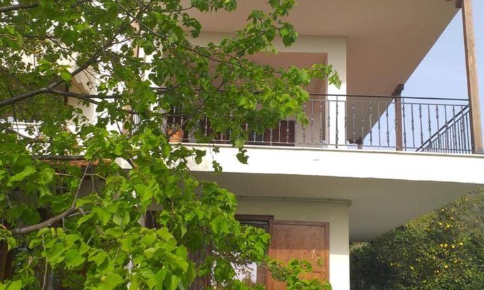 Toroni House | 100 m² House ∙ 3 bedrooms ∙ 10 guests