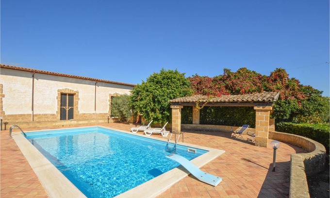 Castelvetrano House | 100 m² House ∙ 1 bedroom ∙ 4 guests