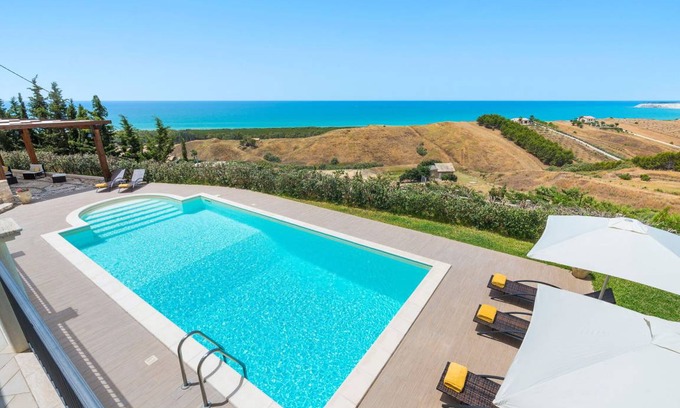 Montallegro Villa | 100 m² Villa ∙ 3 bedrooms ∙ 6 guests