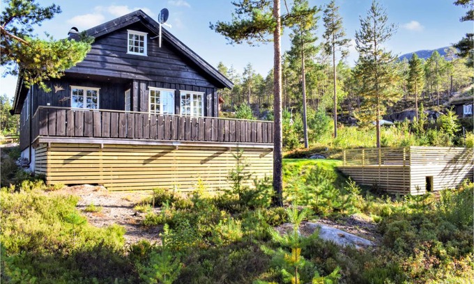 Kviteseid House | 100 m² House ∙ 5 bedrooms ∙ 12 guests