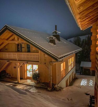 Entremont House | 1000 Borne Caffe Hebergements Insolites