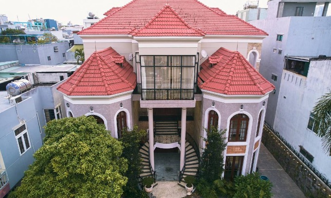Ngu Hanh Son Villa | 1000 m² Villa ∙ 7 bedrooms ∙ 20 guests