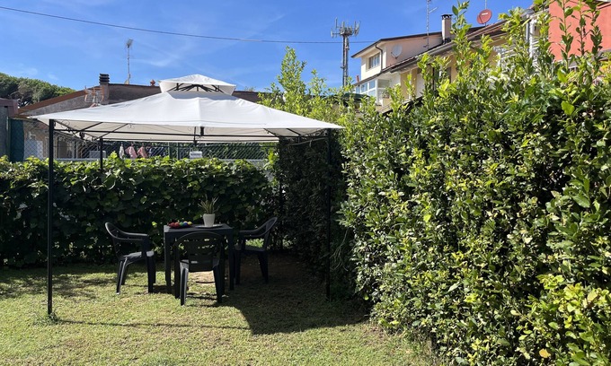 Marina di Carrara Cottage | 100metri dal Mare Marina di Carrara