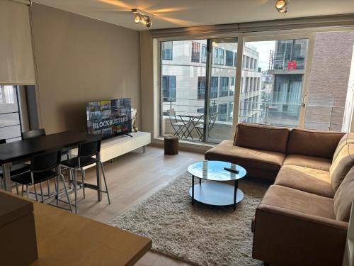 Rogier Apartment | 101 m² Apartment ∙ 2 bedrooms ∙ 6 guests