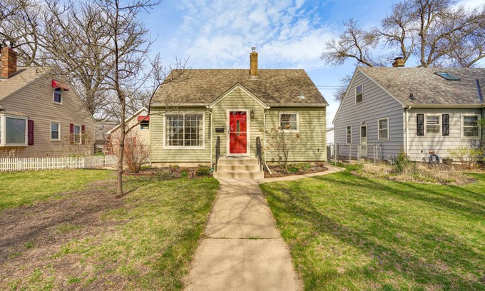West Seventh House | 102 m² House ∙ 2 bedrooms ∙ 5 guests