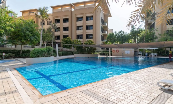 The Greens Apartment | 103 - 3BHK - AL SIDIR GREENS · Spacious 3BHK Golf/Ski Dubai/Emirates Mall/Parks