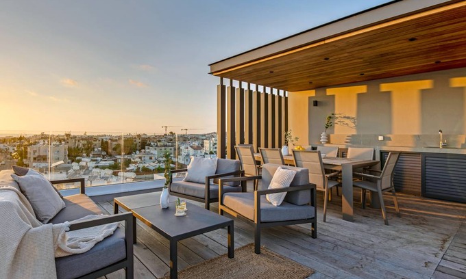 Paphos Apartment | 103 m² Apartment ∙ 3 bedrooms ∙ 6 guests