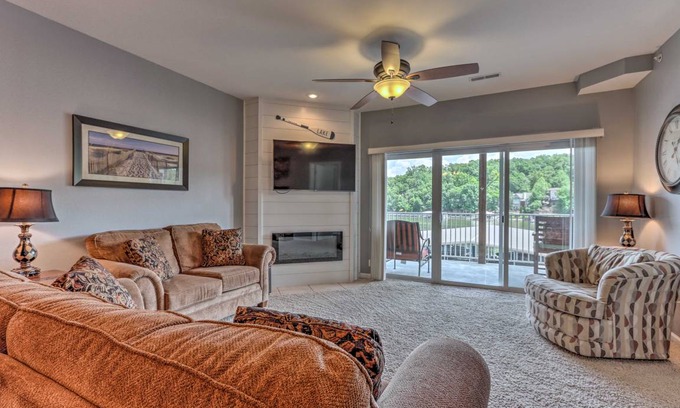 Camdenton Apartment | 103 m² Apartment ∙ 2 bedrooms ∙ 6 guests