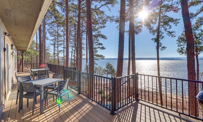 Edgemont Cottage | 104 m² Cabin ∙ 3 bedrooms ∙ 6 guests