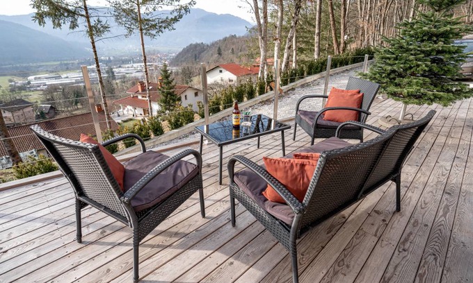 Poljubinj House | 105 m² House ∙ 3 bedrooms ∙ 7 guests