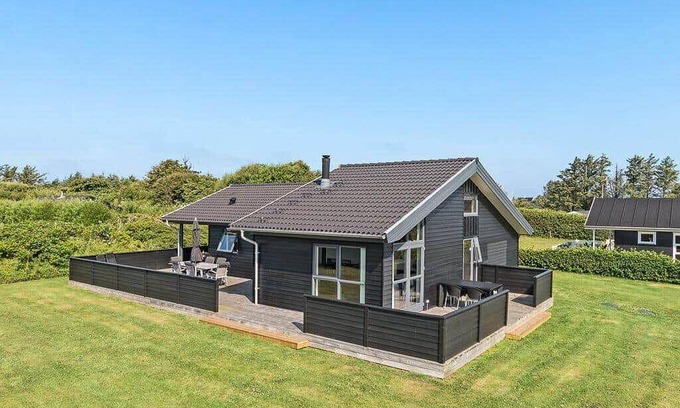 Lonstrup House | 105 m² House ∙ 3 bedrooms ∙ 6 guests