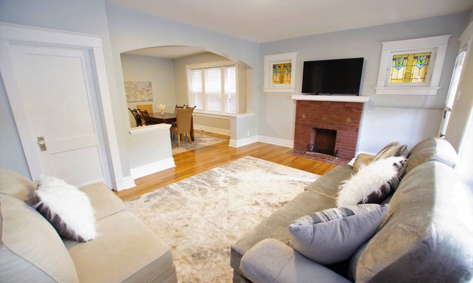 St. Louis Apartment | 107 m² Apartment ∙ 2 bedrooms ∙ 2 guests