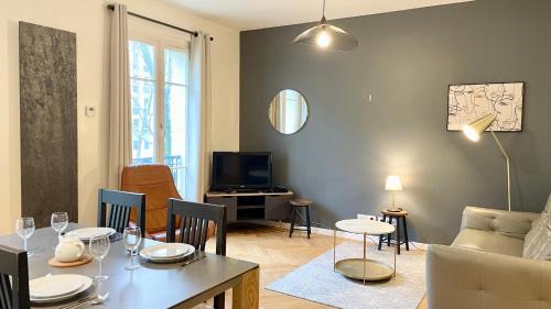 Necker Apartment | 107 - Tour Eiffel Appartement luxe 15ème
