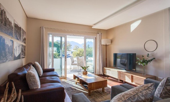 Stellenbosch Central Apartment | 109 on Dorp