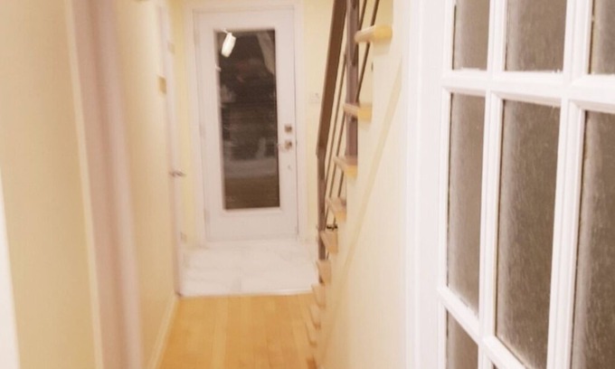Longueuil House | 10mn to Michel Chartrand Park. Family home