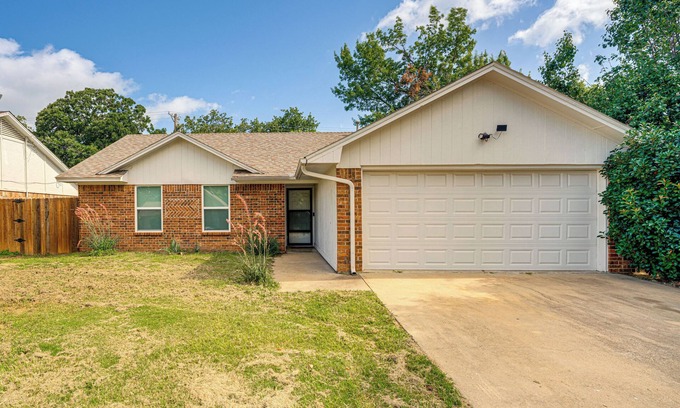 Denton House | 11 Mi to Lewisville Lake: Family Home in Denton