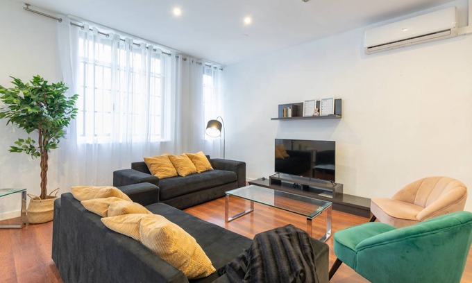 Sant Francesc Apartment | 110 m² Apartment ∙ 2 bedrooms ∙ 8 guests