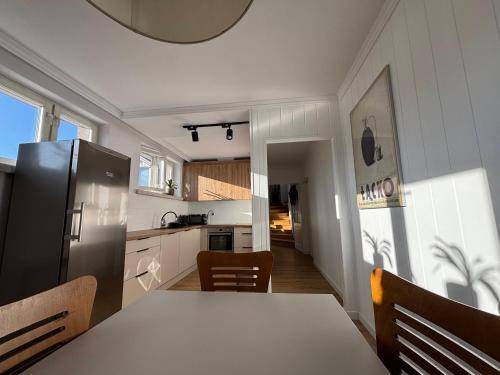 Nowy Sacz Apartment | 110 m² Apartment ∙ 3 bedrooms ∙ 8 guests