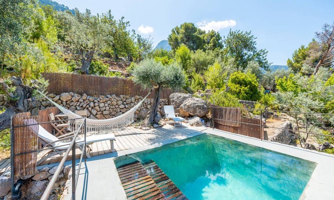 Biniaraix House | 110 m² Finca ∙ 3 bedrooms ∙ 4 guests