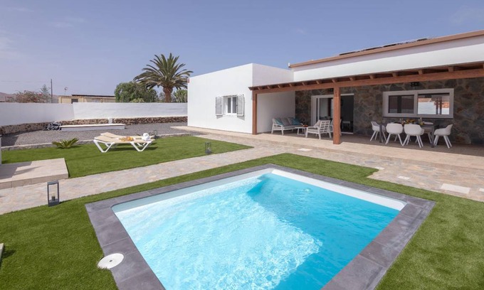Villaverde House | 110 m² House ∙ 2 bedrooms ∙ 4 guests