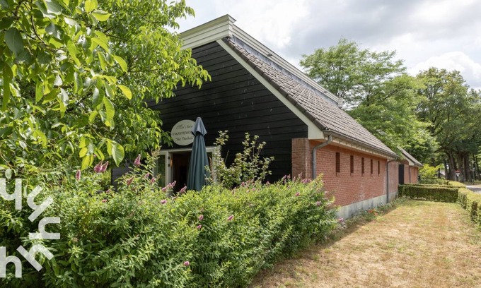 Vledder House | 110 m² House ∙ 2 bedrooms ∙ 5 guests