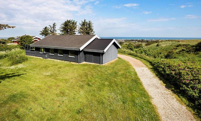 Skallerup Klit House | 110 m² House ∙ 3 bedrooms ∙ 8 guests