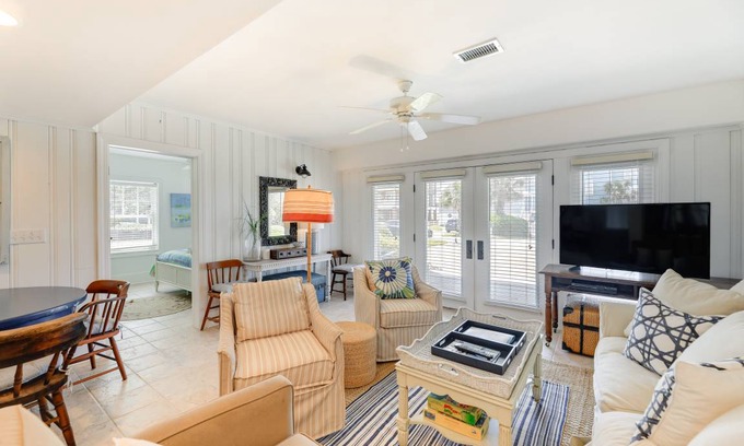 Atlantic Beach Apartment | 111 m² Apartment ∙ 3 bedrooms ∙ 6 guests