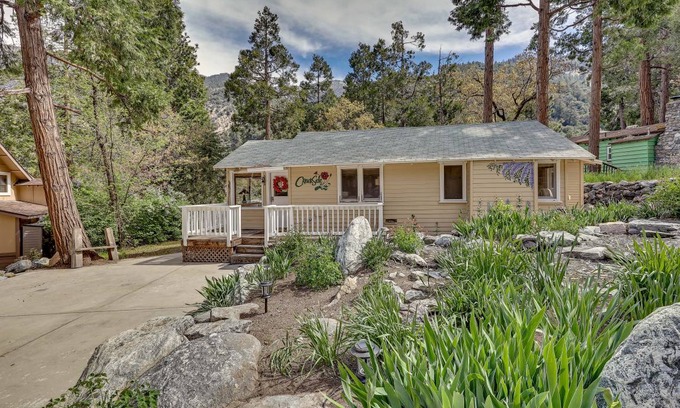 Forest Falls House | 111 m² House ∙ 2 bedrooms ∙ 4 guests