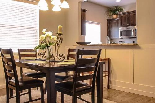 West Valley House | 11203 Arch