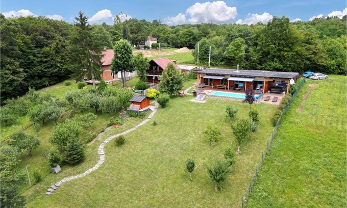 Rakov Potok House | 115 m² House ∙ 3 bedrooms ∙ 8 guests