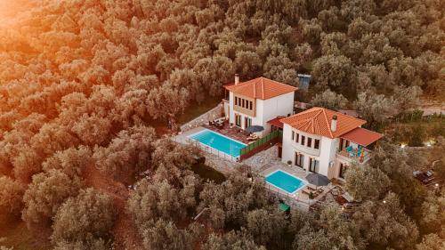 South Pelion Resort | 115 m² Resort ∙ 3 bedrooms ∙ 6 guests