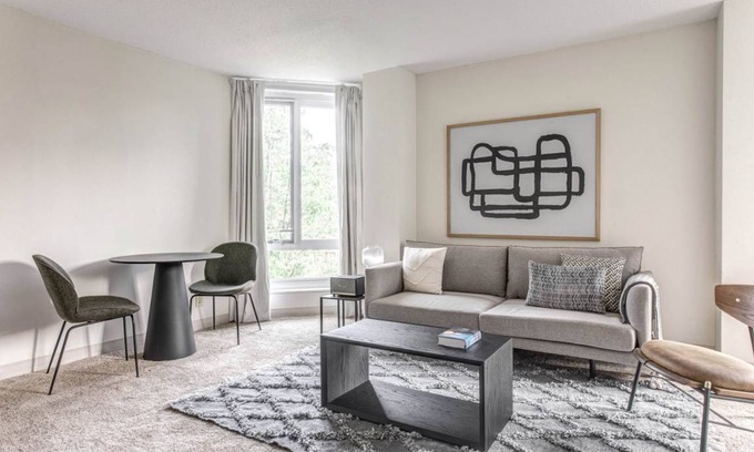 Prudential - St. Botolph Apartment | 116 m² Apartment ∙ 2 bedrooms ∙ 4 guests