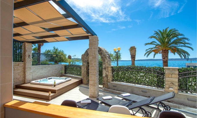 Kastel Gomilica Apartment | 116 m² Apartment ∙ 3 bedrooms ∙ 8 guests