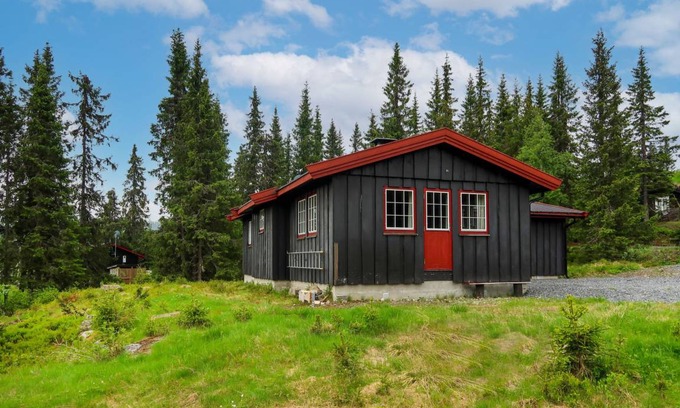 Svingvoll House | 116 m² House ∙ 1 bedroom ∙ 8 guests