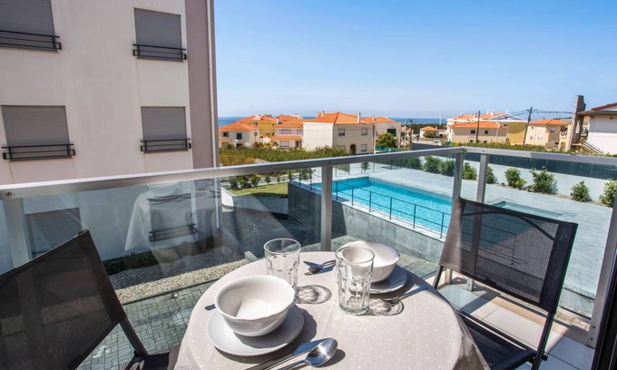 Nazare Apartment | 117 m² Apartment ∙ 3 bedrooms ∙ 6 guests