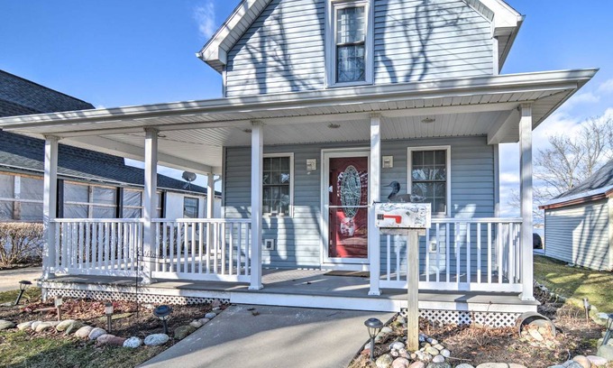 Boyne City House | 117 m² House ∙ 2 bedrooms ∙ 8 guests