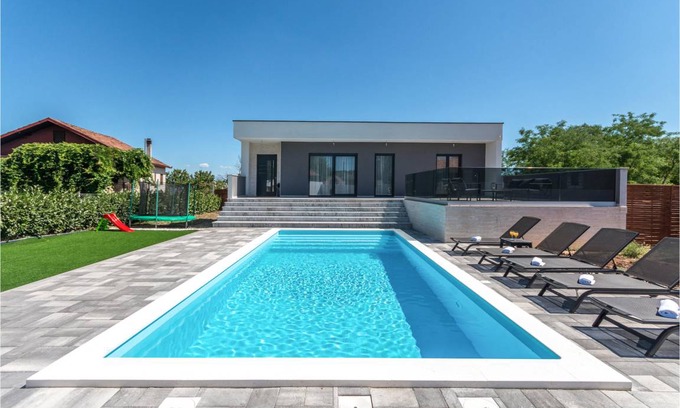 Donje Rastane House | 118 m² House ∙ 3 bedrooms ∙ 8 guests