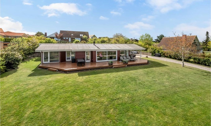 Knebel House | 119 m² House ∙ 4 bedrooms ∙ 8 guests