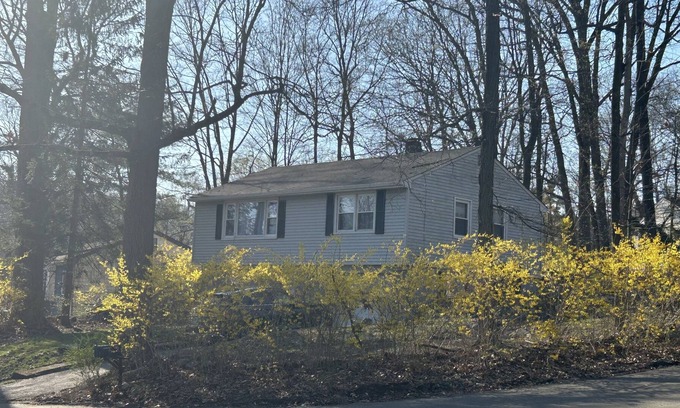 Lake Hopatcong House | 12 Como: Lakeside Haven