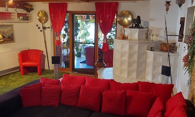Wyhl House | 12 KM FROM EUROPAPARK RUST-150SQM MAISONNETTE- VACATION HOME