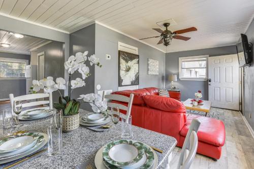 Lakeview  Jefferson County Apartment | 12 Mi to Lake Access Port Arthur Apt with Yard