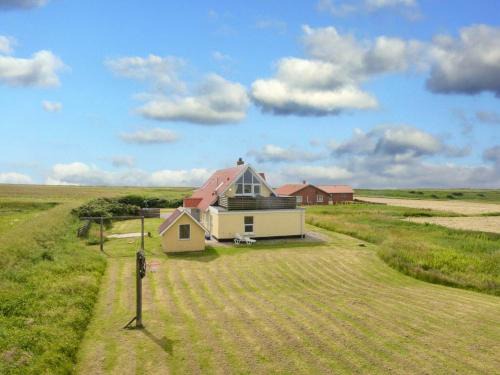 Trans House | 12 person holiday home in Lemvig