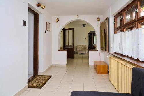 Hodmezovasarhely Apartment | 120 m² Apartment ∙ 4 bedrooms ∙ 8 guests