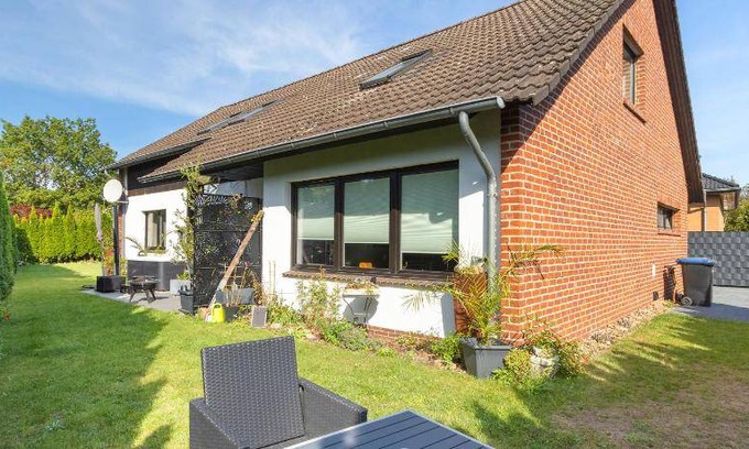 Edemissen Apartment | 120 m² Apartment ∙ 2 bedrooms ∙ 6 guests