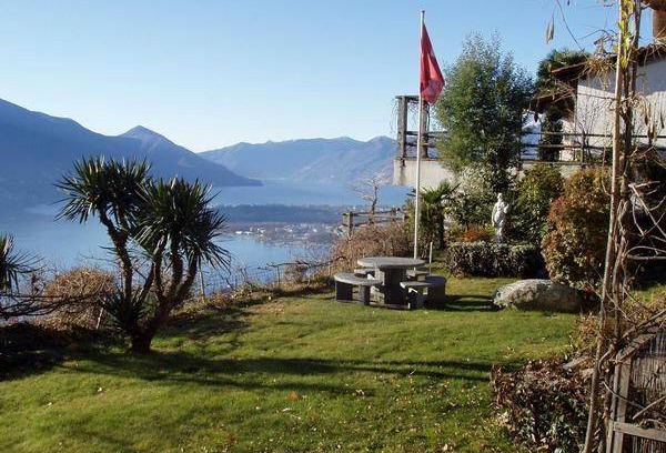 Brione sopra Minusio House | 120 m² House ∙ 3 bedrooms ∙ 6 guests