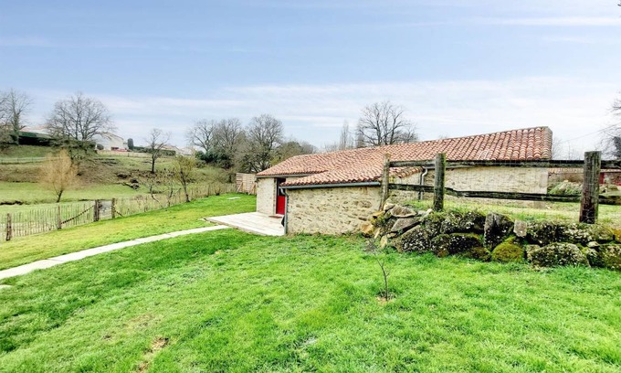 Mauleon House | 120 m² House ∙ 1 bedroom ∙ 4 guests