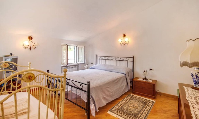 Bargone House | 120 m² House ∙ 2 bedrooms ∙ 4 guests