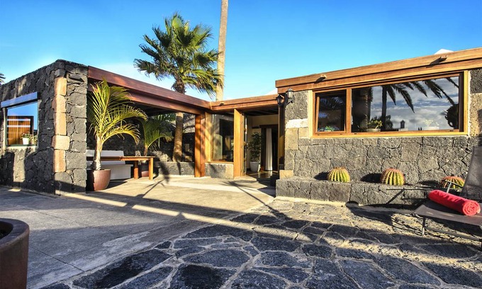 Masdache House | 120 m² House ∙ 2 bedrooms ∙ 4 guests